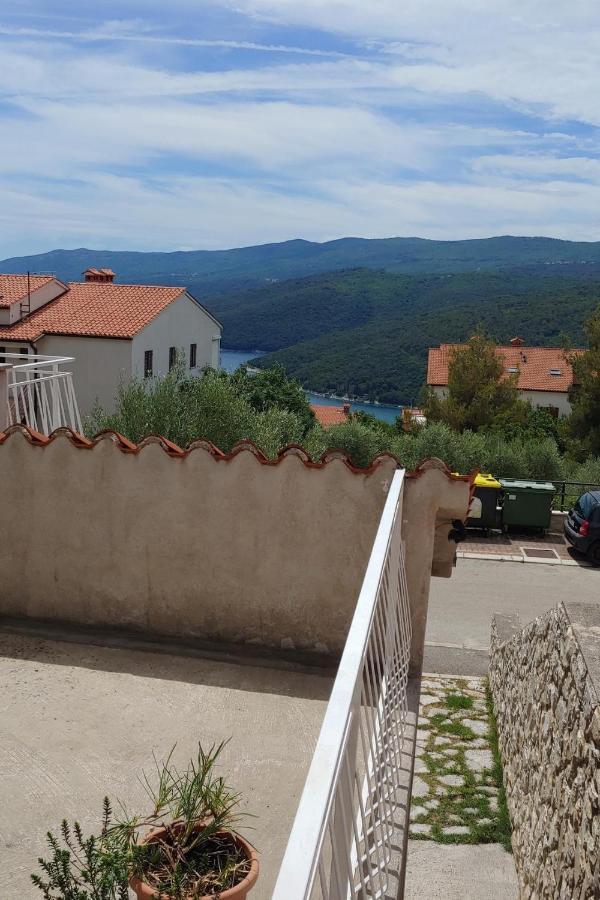 Apartments With A Parking Space Rabac, Labin - 19058 エクステリア 写真